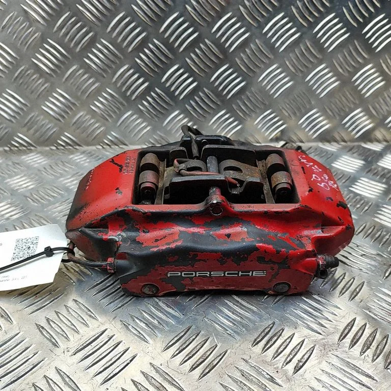 Front brake caliper – Porsche 911 996 (1997-2005)