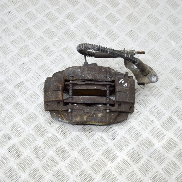 Esimene pidurisadul – Land Rover Defender (1987-2006)