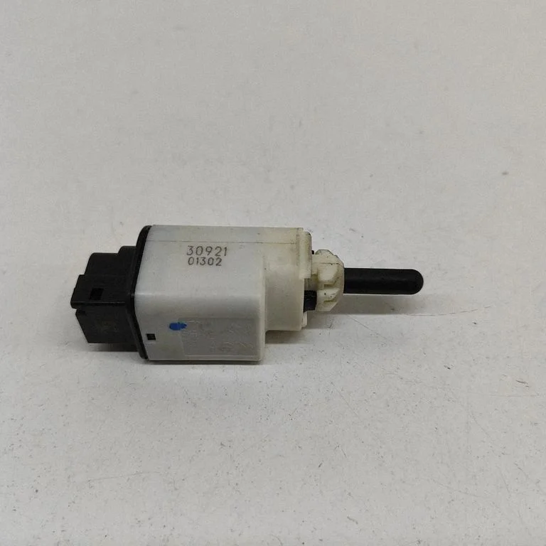 Brake pedal sensor switch – Peugeot 2008 II (2019-)