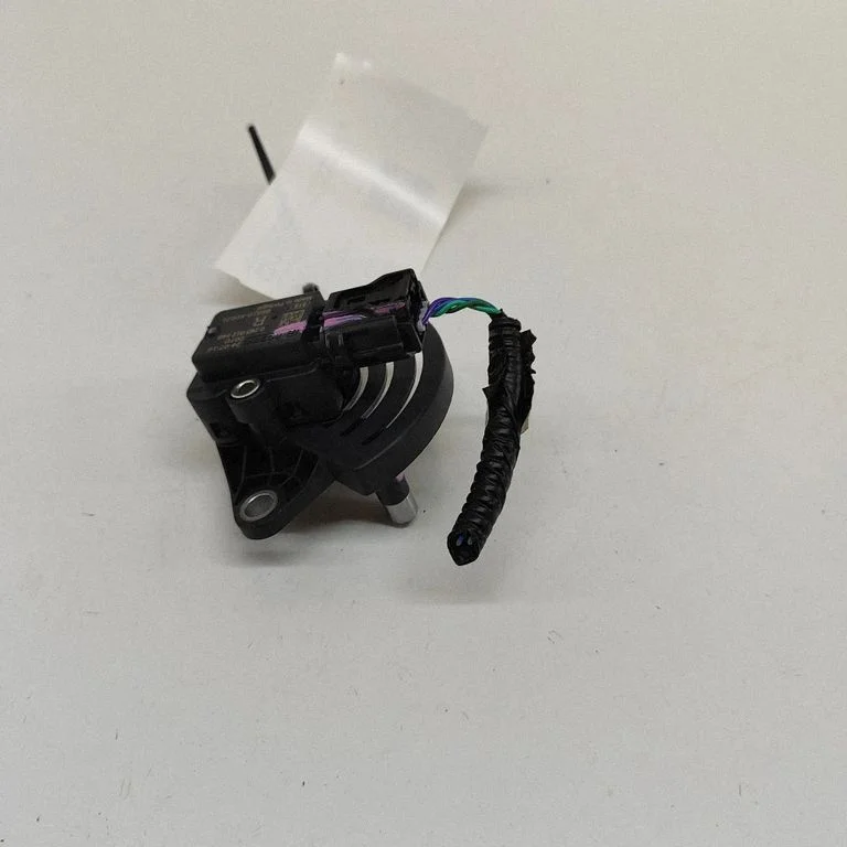 Brake pedal sensor switch – Toyota Yaris Cross (2020-)