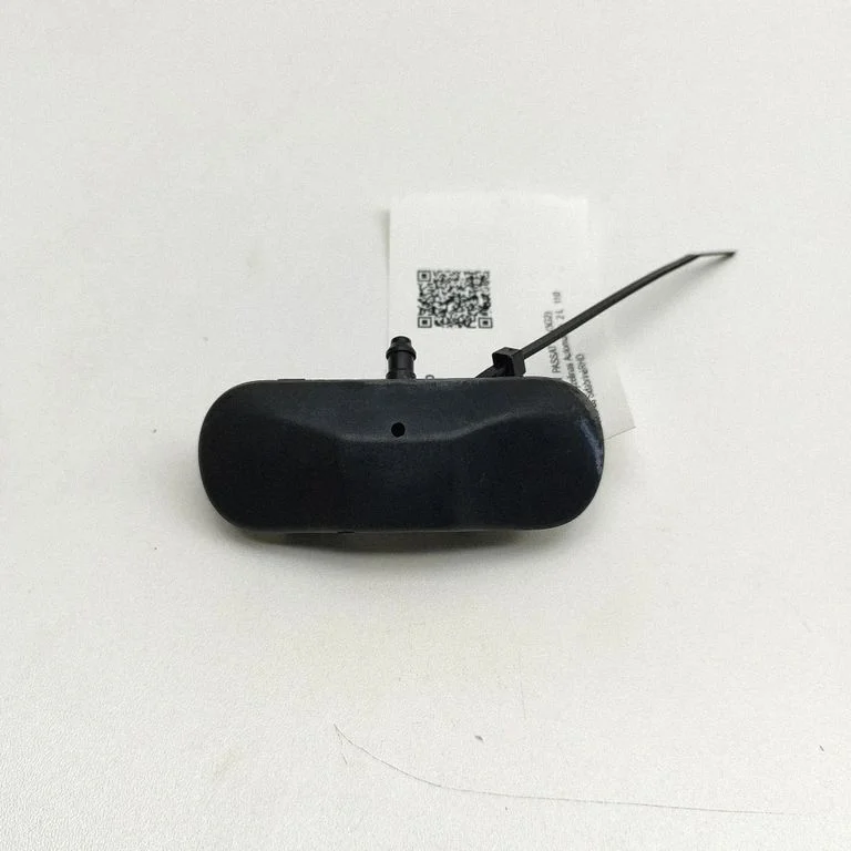 Priekšējā stikla logu šķidruma sprausla(-s) 5M0955985C