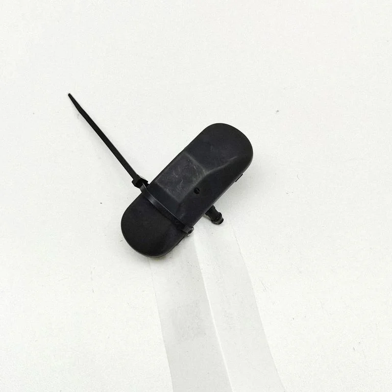 Priekšējā stikla logu šķidruma sprausla(-s) 5M0955985C