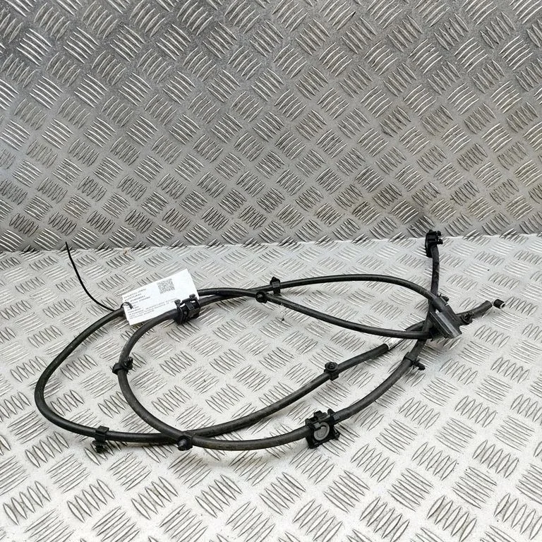 Esiklaasi pesuvedeliku pihusti(d) A2478604001