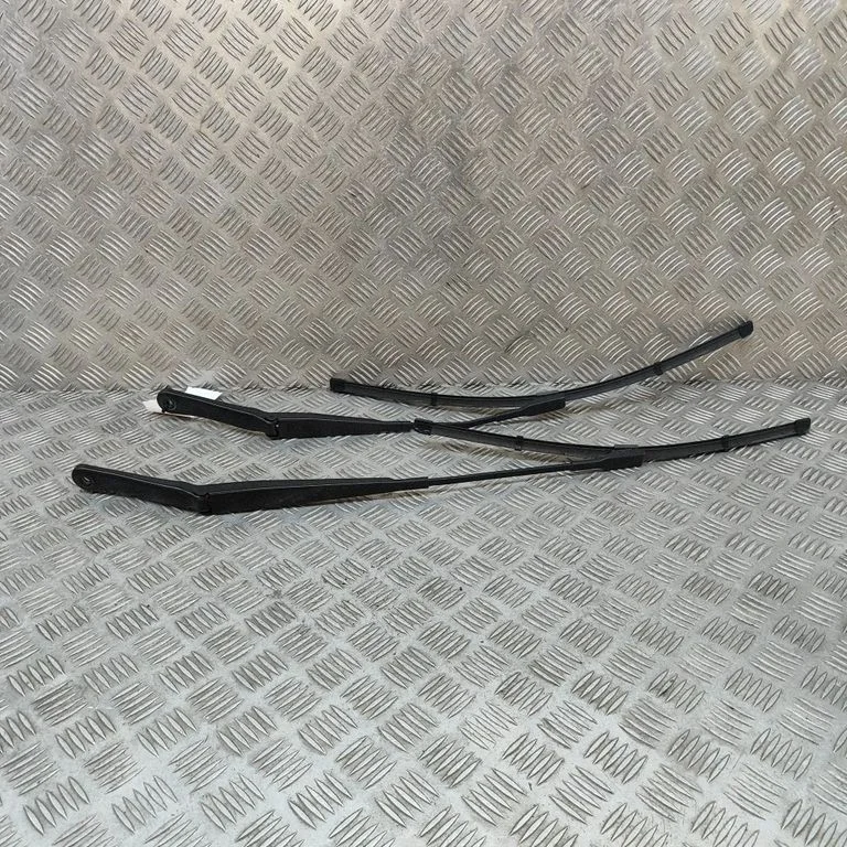 Windshield/front glass wiper blade 7429708 – BMW X2 F39 (2018-2023)