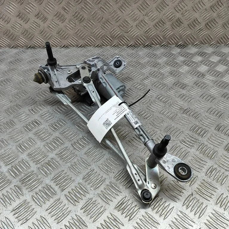 Front wiper linkage and motor – Tesla Model Y (2020-)