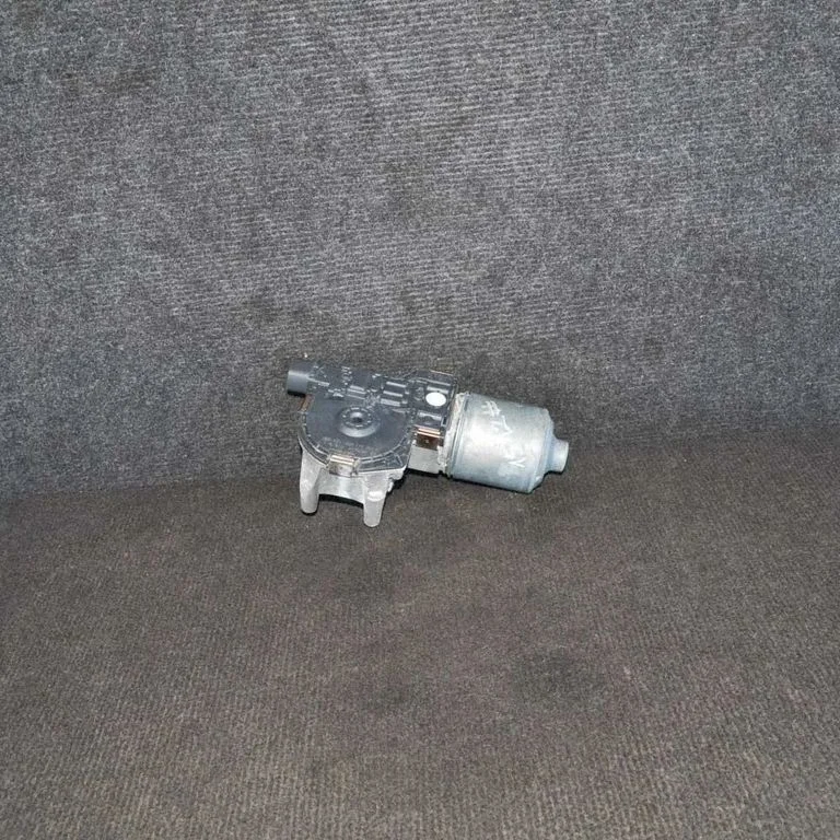Kojameeste mootor 0390243009 – Opel Meriva B (2010-2016)