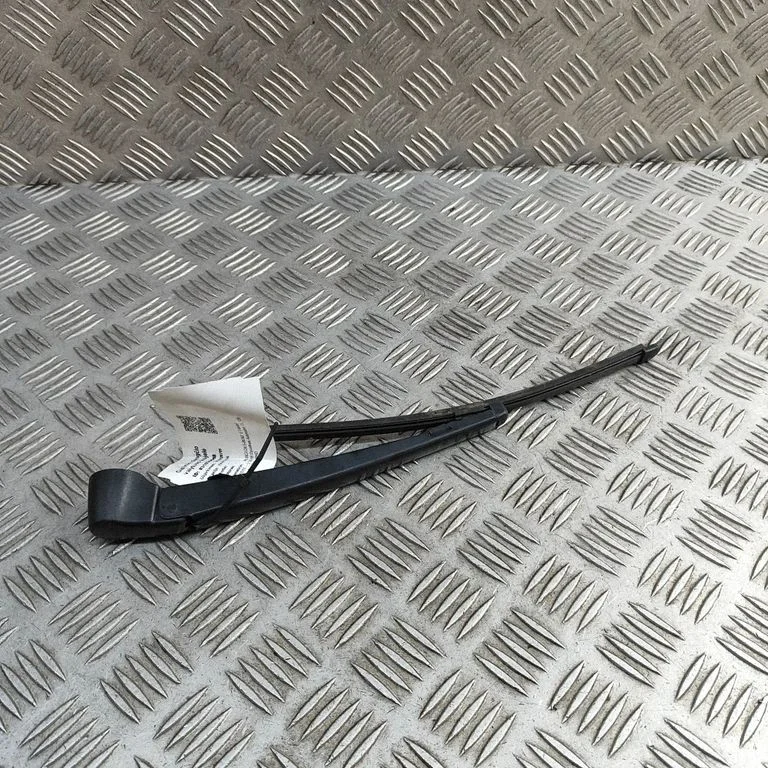Ramię wycieraczki tylnej – Mercedes-Benz Klasa E W213 (2016-)