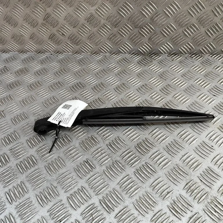 Aizmugurējā stikla tīrītāja svira 287804EA0A