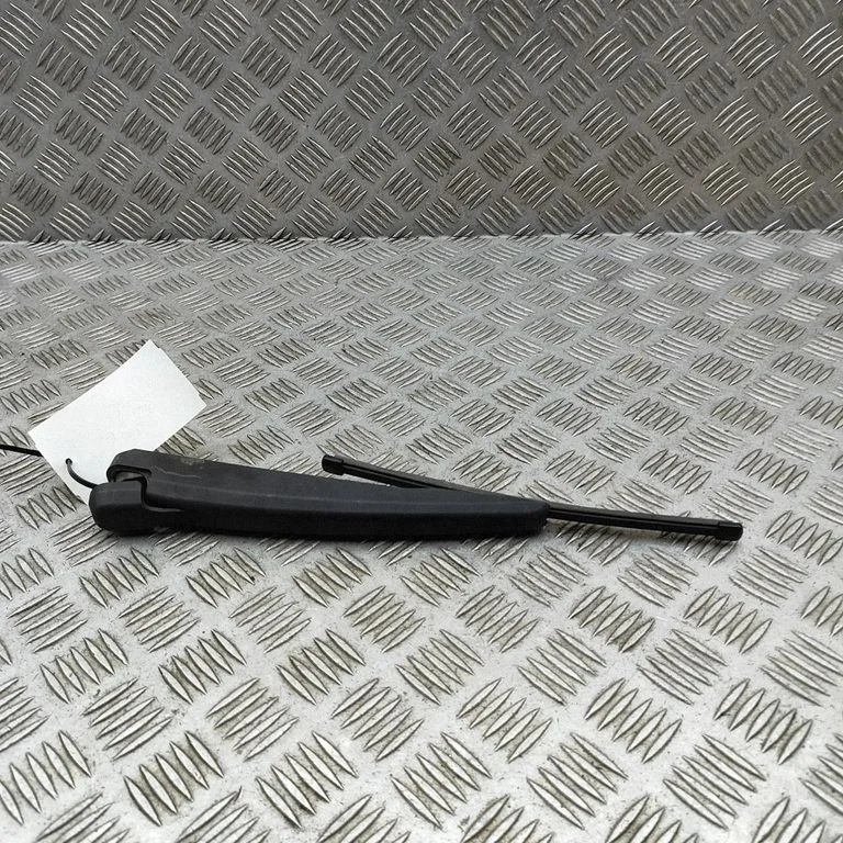 Rear wiper blade arm – Peugeot 308 (2021-)
