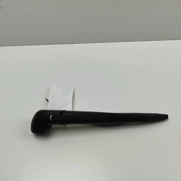 Aizmugurējā stikla tīrītāja svira 8524152140