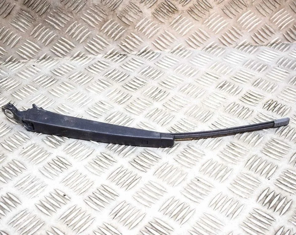 Rear wiper blade arm – Skoda Yeti (5L) (2009-2017)