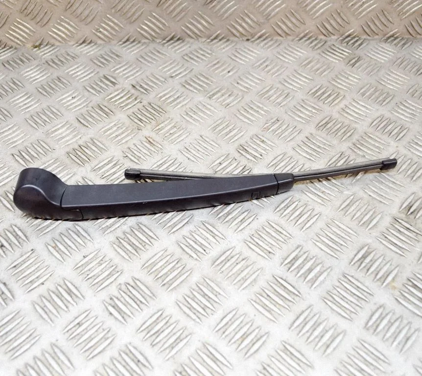 Rear wiper blade arm – Volkswagen e-Golf (2014-)