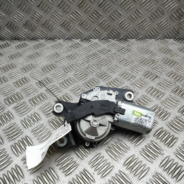 Rear window wiper motor – Land Rover Range Rover Sport L494 (2013-)