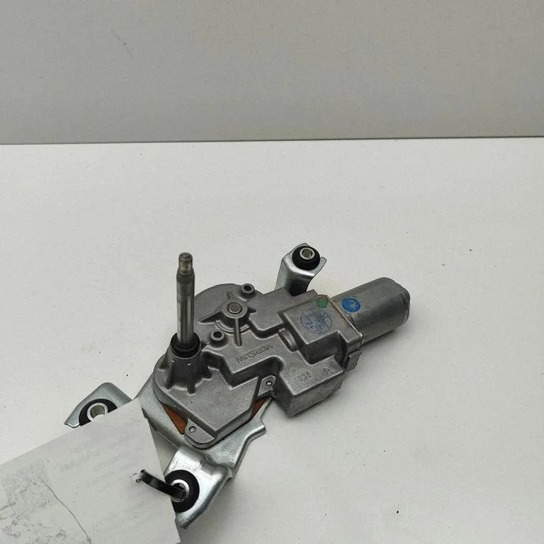 Aizmugurējā stikla tīrītāja motoriņš A2479065102