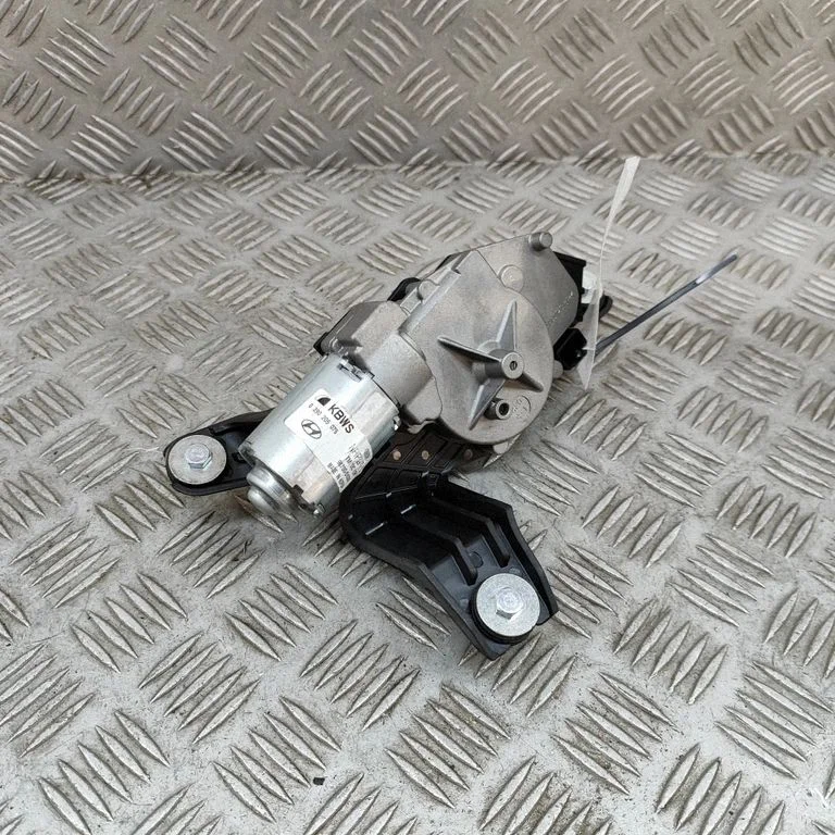 Rear window wiper motor – Hyundai Santa Fe (2018-)