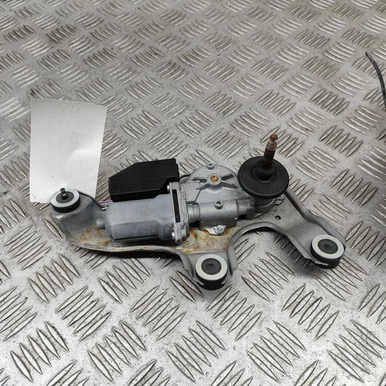 Aizmugurējā stikla tīrītāja motoriņš 8513047031