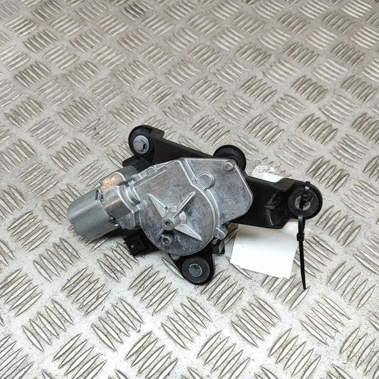 Aizmugurējā stikla tīrītāja motoriņš 0390205112