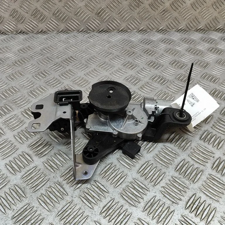 Tagaklaasi kojamehe mootor – BMW 5-seeria F10 F11 (2009-2016)