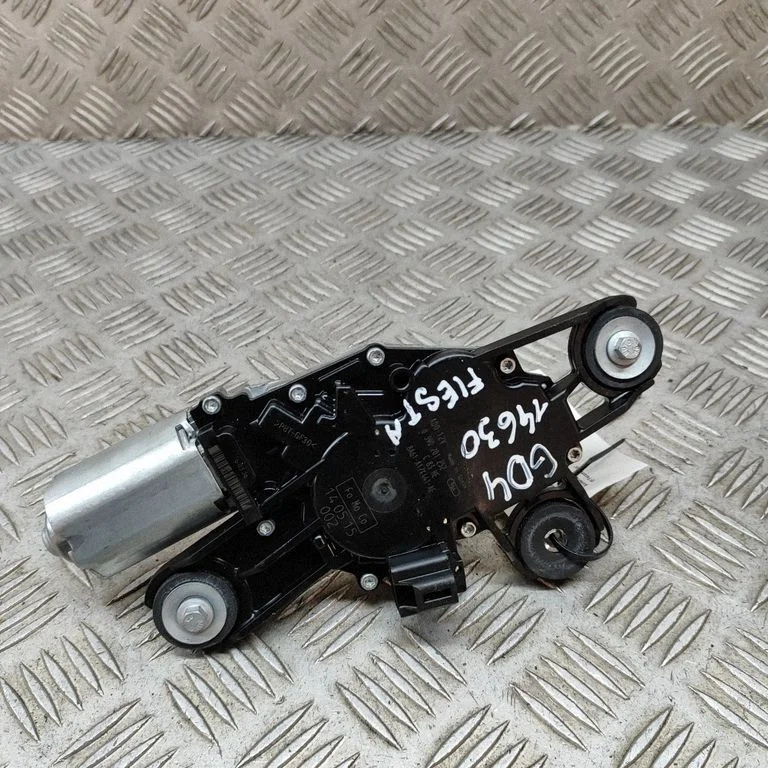 Rear window wiper motor 0390201252 – Ford Fiesta ST (2013-2017)