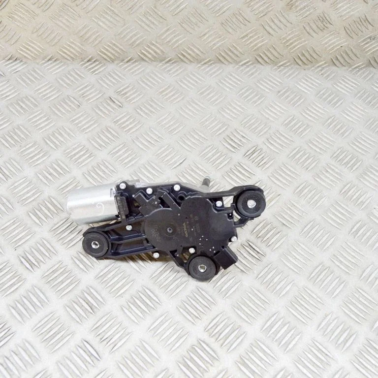 Rear window wiper motor – Volvo V60 (2018-)