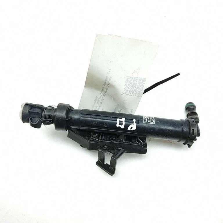 Lukturu apskalošanas sprausla(-s) 8WT010766