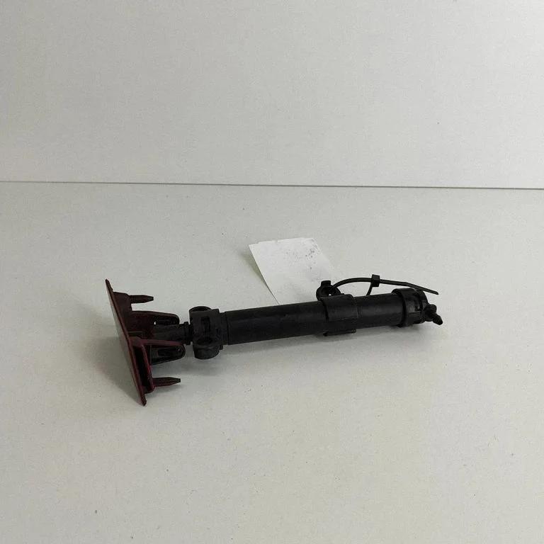 Lukturu apskalošanas sprausla(-s) CX2313L014AA