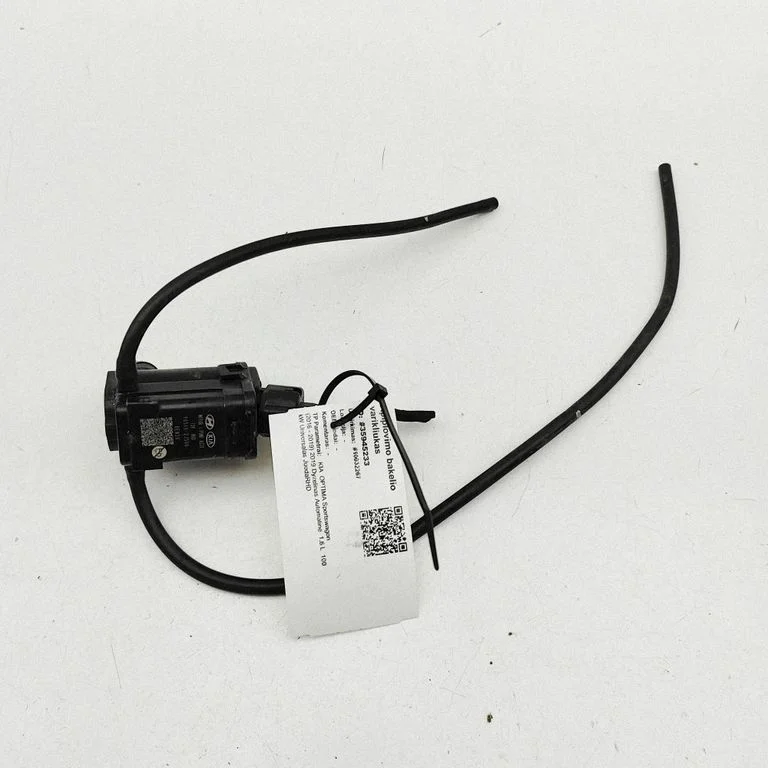 Klaasipesuvedeliku pump (klaaside) 985102J500 – KIA Optima (2015-2020)