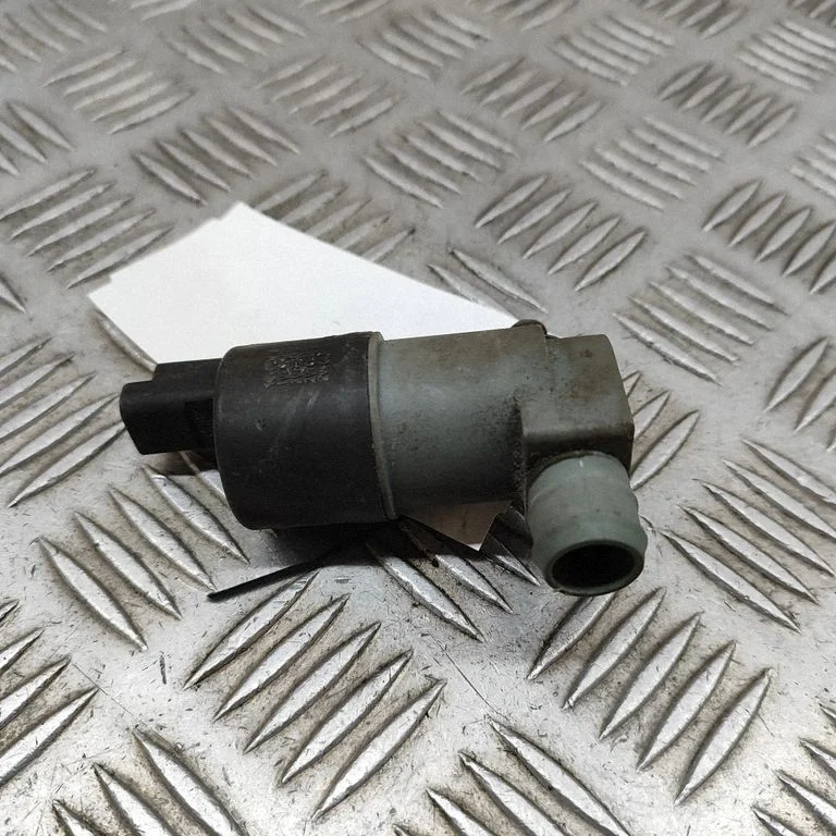 Klaasipesuvedeliku pump (klaaside)