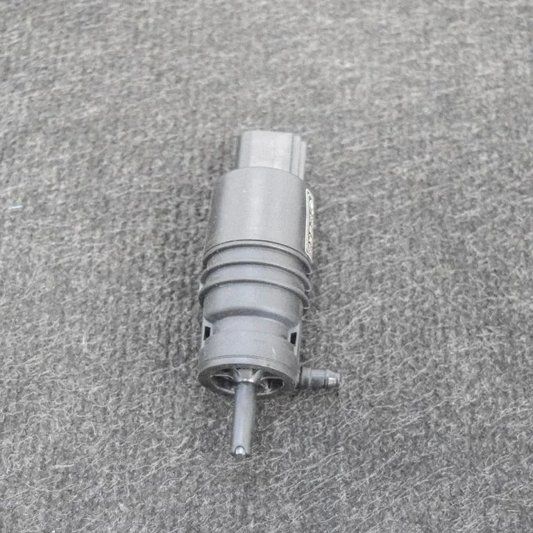 Logu mazgāšanas šķidruma sūknis (stiklu) 7302589