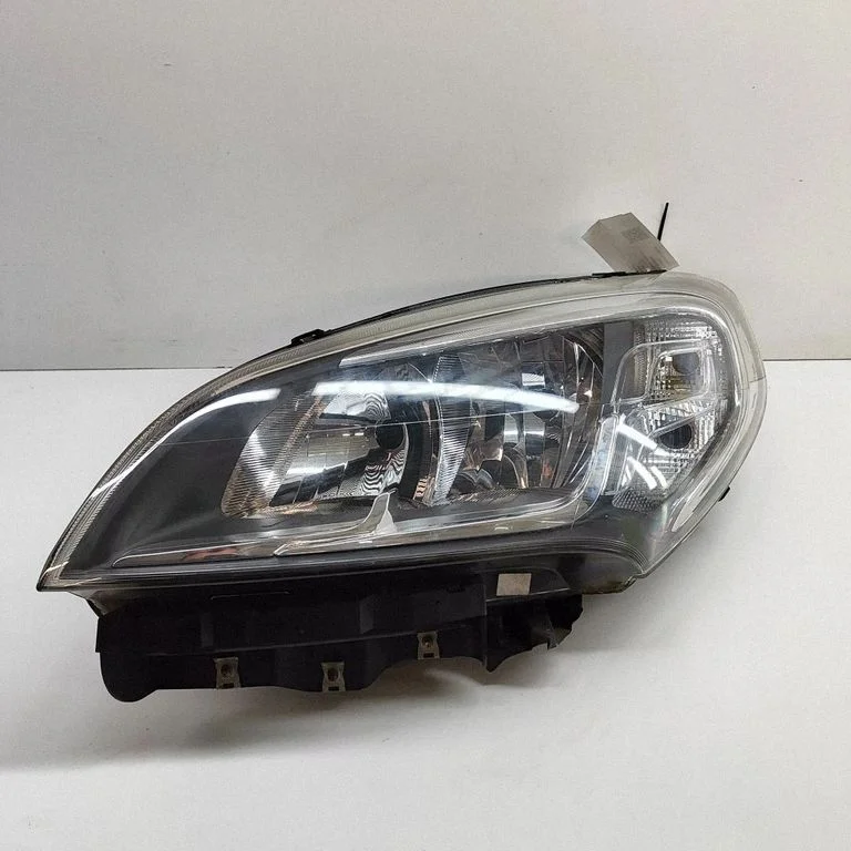 Reflektor 51974244 – Fiat Doblo (2010-2022)