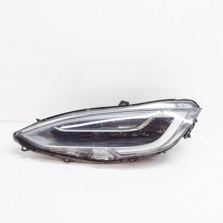 Headlight/headlamp – Tesla Model S (2012-)