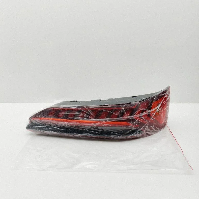 Tagatuli keres 4M0945076 – Audi Q7 4M (2015-)