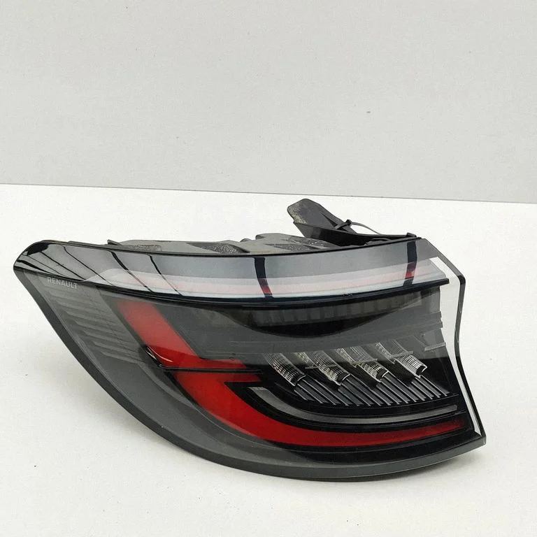 Lampa tylna w błotniku 265550837R