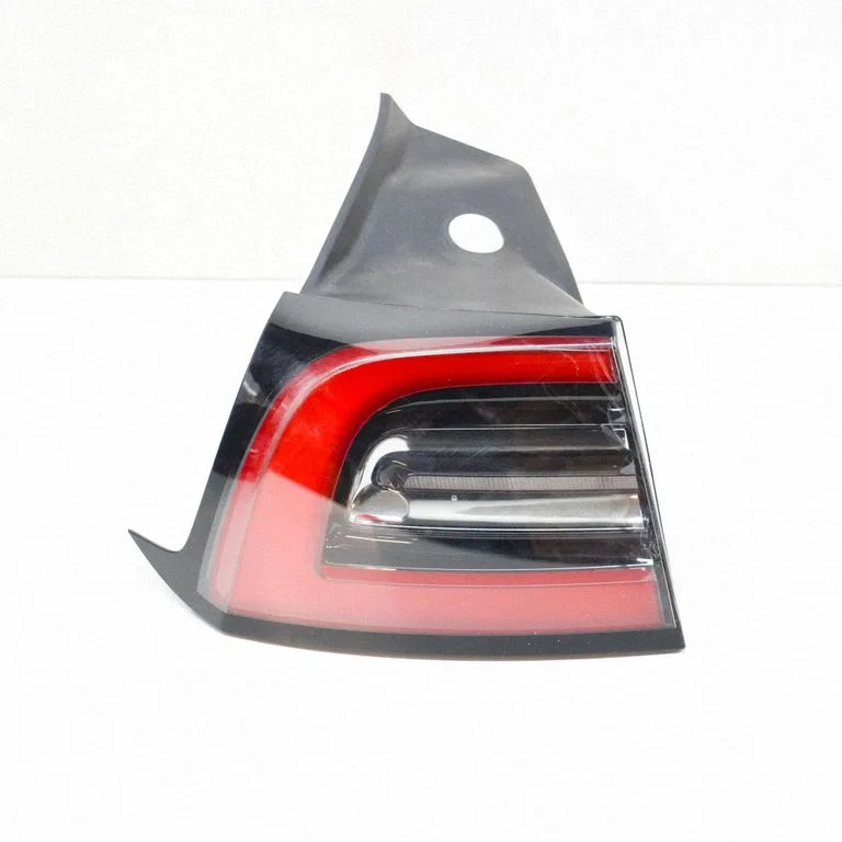 Rear/tail lights 150208600C