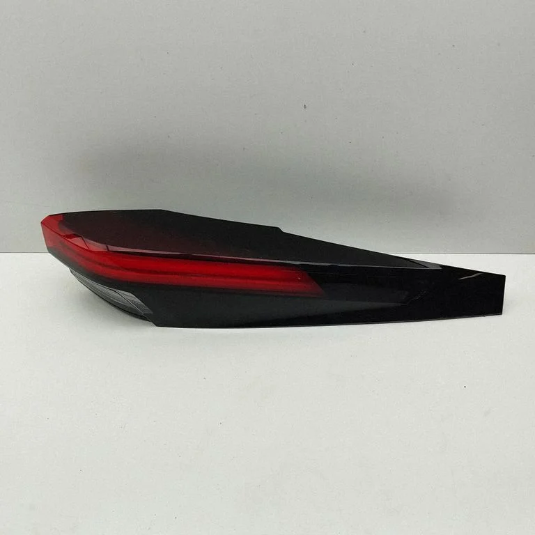 Rear/tail lights – Toyota C-HR I (2016-2023)