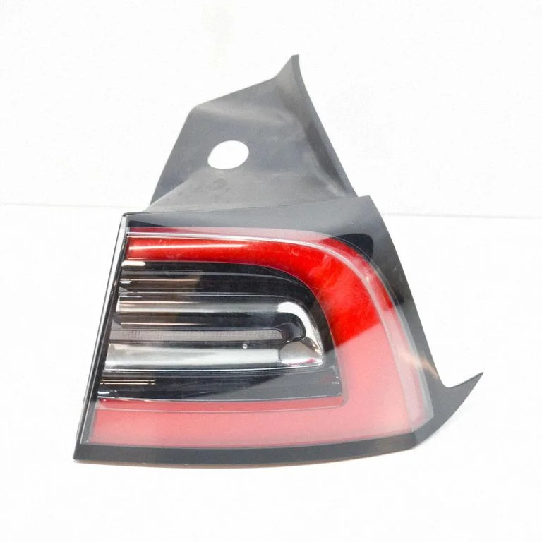 Rear/tail lights 150208700C