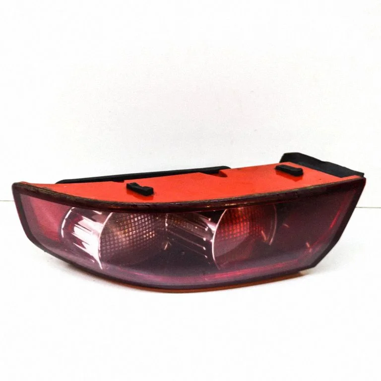 Rear/tail lights