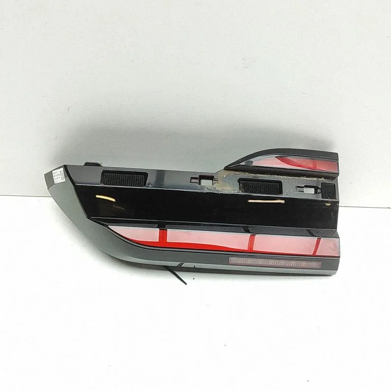 Tailgate rear/tail lights 9881358