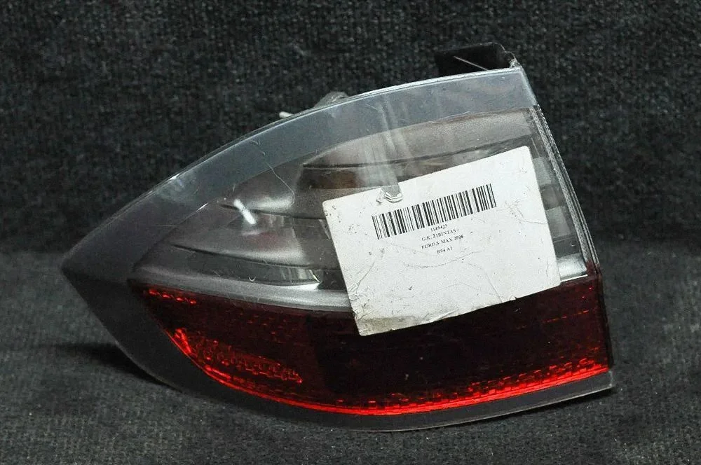 Aizmugurējais lukturis virsbūvē – Ford S-MAX (2006-2015), kreisā