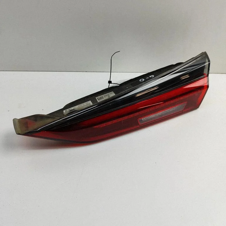 Tailgate rear/tail lights 7956630