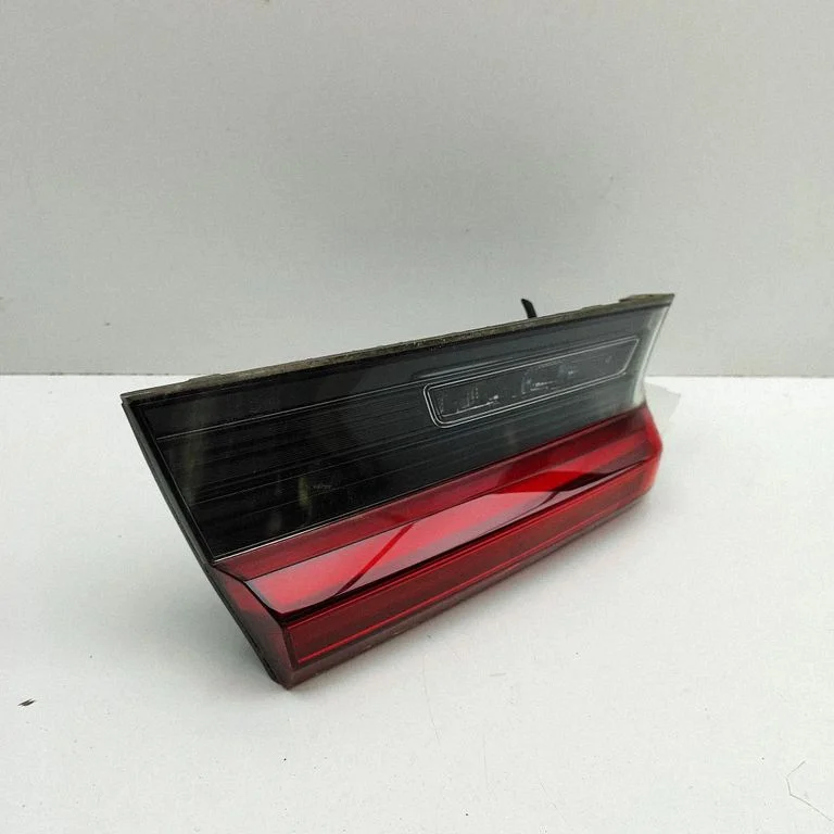Tailgate rear/tail lights – BMW 3 Series G20 G21 (2019-)