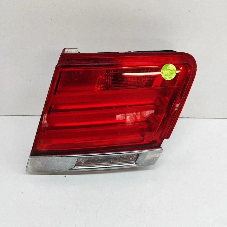 Lampa tylna w klapie 7182206