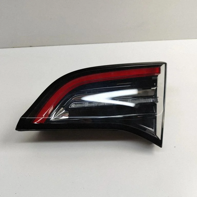 Tagatuli luugil – Tesla Model Y (2020-)