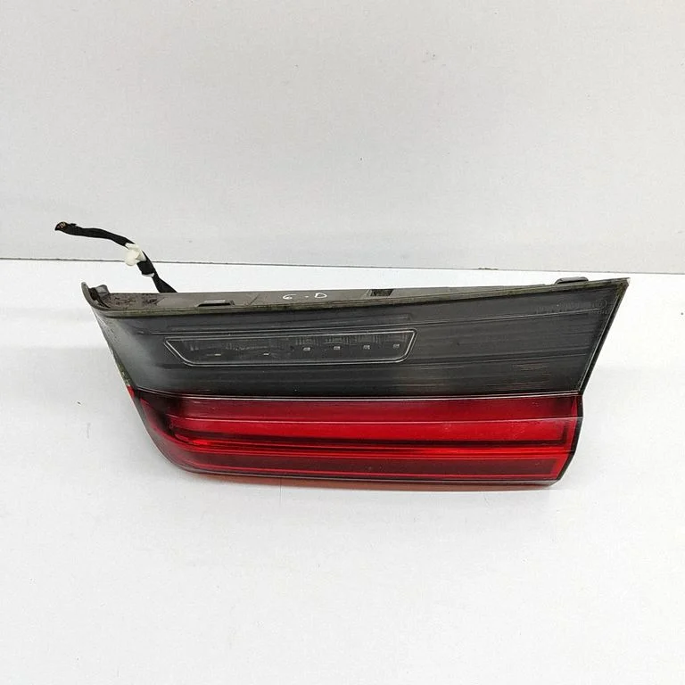 Tailgate rear/tail lights 7955842
