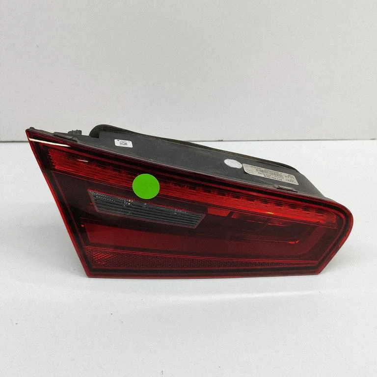 Tailgate rear/tail lights – Audi A3 S3 8V (2013-2019)