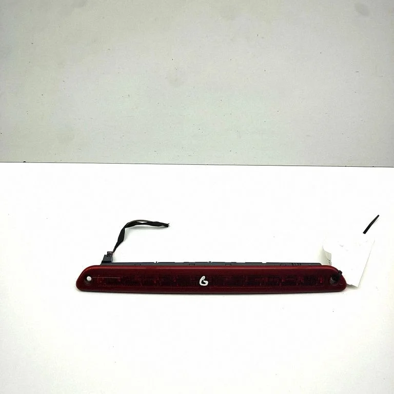Third/center stoplight – Volkswagen Crafter (2006-2016)