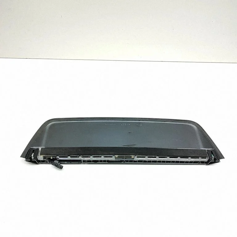 Papildu stopgaismas lukturis 4J3945097A