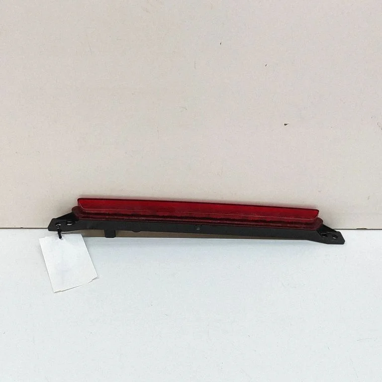 Papildu stopgaismas lukturis 9840197880