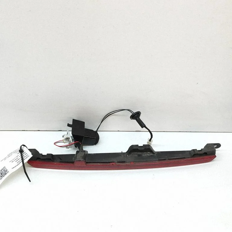 Papildu stopgaismas lukturis A1569069600