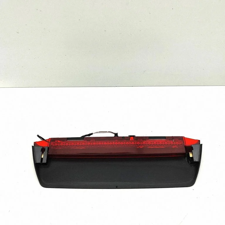 Papildu stopgaismas lukturis 3G5945087A